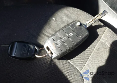 2014 Kia Soul ! from USA, damaged, VIN KNDJX3A57E7035693